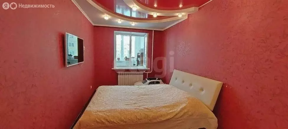 3-комнатная квартира: Тюмень, улица Муравленко, 3 (76 м) - Фото 0