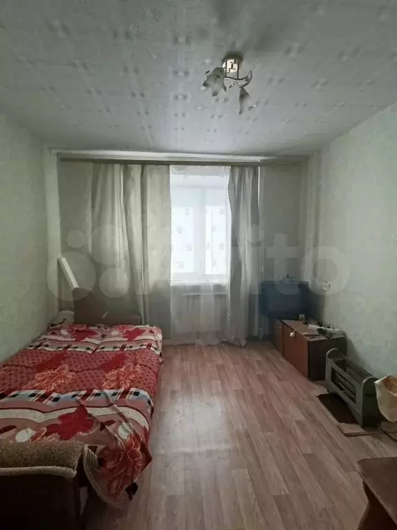 Комната 12,9 м в 1-к., 1/5 эт. - Фото 0
