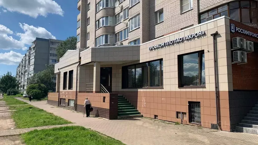 Торговая площадь в Новгородская область, Великий Новгород ул. Попова ... - Фото 0