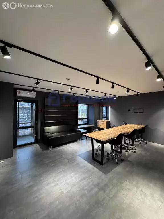 Офис (42.7 м) - Фото 1