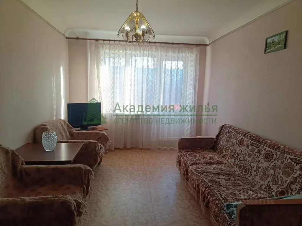 3-к кв. Саратовская область, Саратов ул. Имени З.А. Космодемьянской, ... - Фото 1