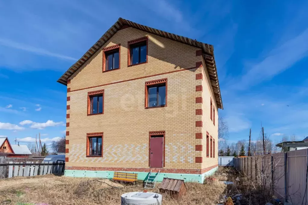 Дом в Тюменская область, Тюменский муниципальный округ, д. Зубарева ... - Фото 1