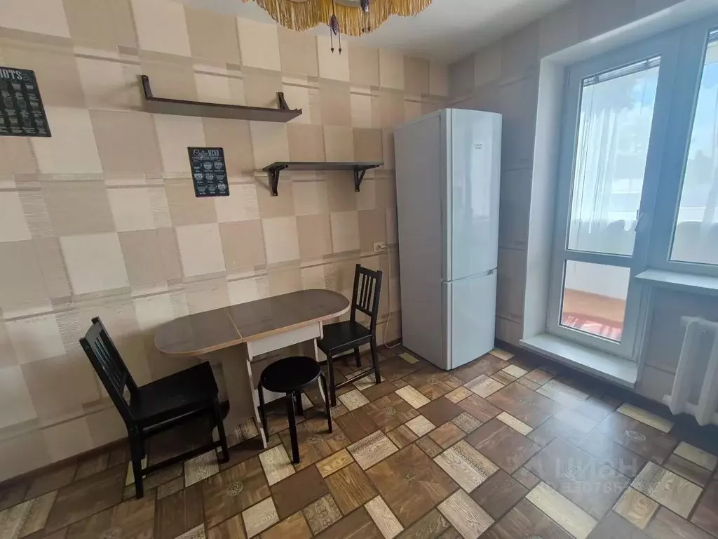 2-к кв. Псковская область, Псков ул. Гущина, 8 (60.0 м) - Фото 2