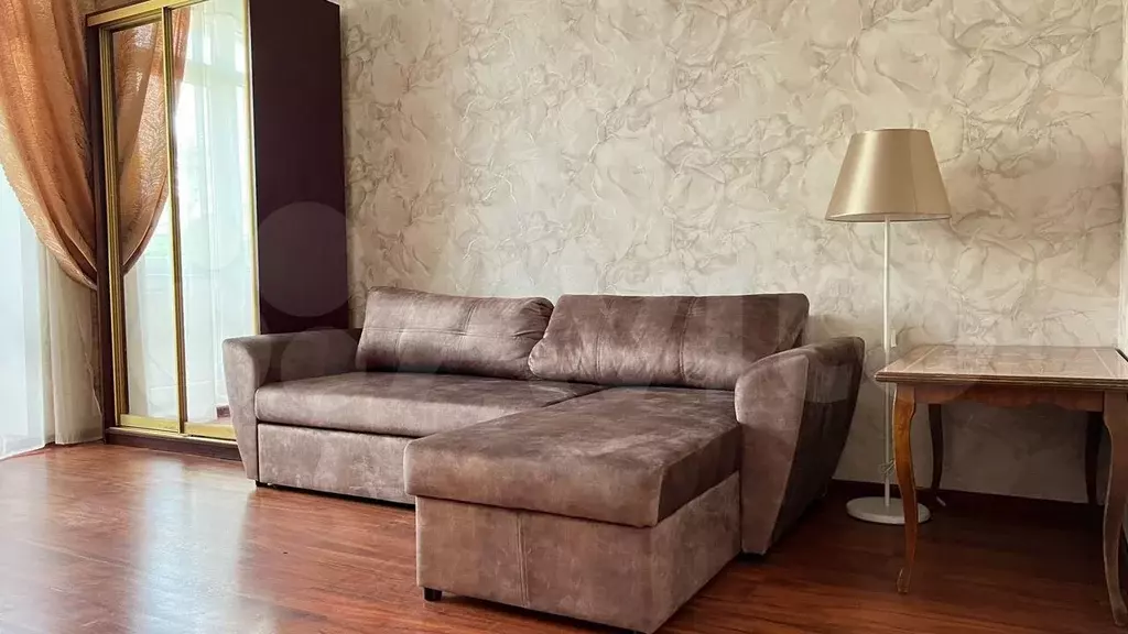 1-к. квартира, 40 м, 2/4 эт. - Фото 0