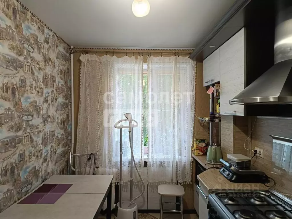 3-к кв. Белгородская область, Губкин ул. Дзержинского, 86 (60.0 м) - Фото 2