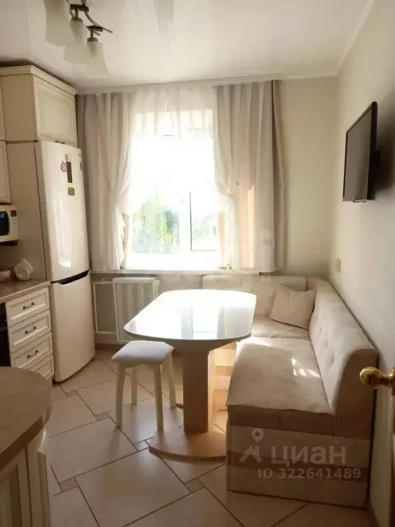 2-к кв. Орловская область, Орел Привокзальная ул., 32 (54.0 м) - Фото 2