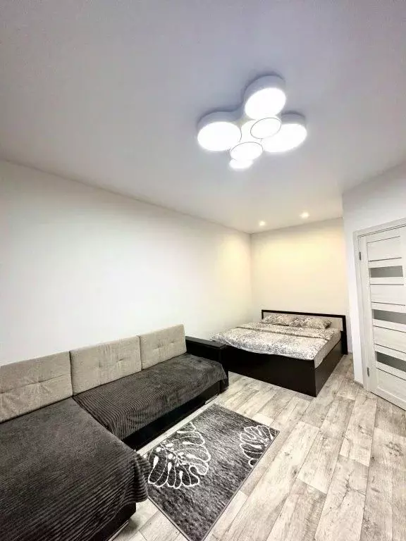 1-к кв. Калужская область, Калуга бул. Сиреневый, 14 (40.0 м) - Фото 2