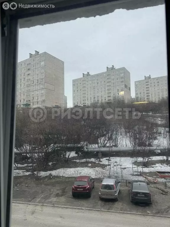 2-комнатная квартира: Североморск, улица Адмирала Чабаненко, 3 (50.5 ... - Фото 0
