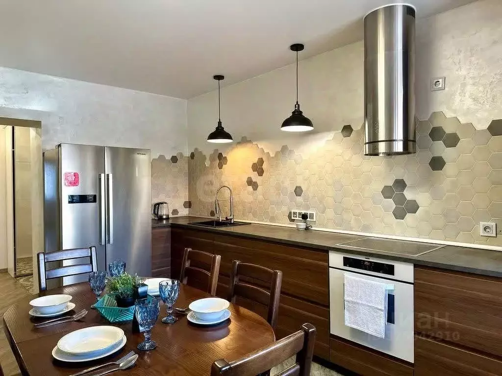 3-к кв. Тюменская область, Тюмень Первомайская ул., 60к1 (85.8 м) - Фото 1