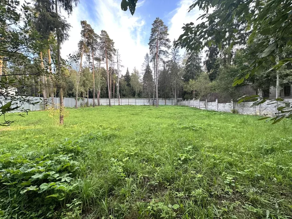 Участок в Московская область, Одинцовский городской округ, пос. . - Фото 0