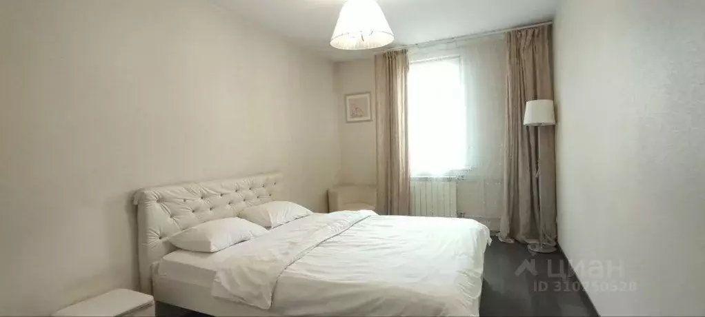 2-к кв. Красноярский край, Красноярск ул. Алексеева, 103 (65.0 м) - Фото 0