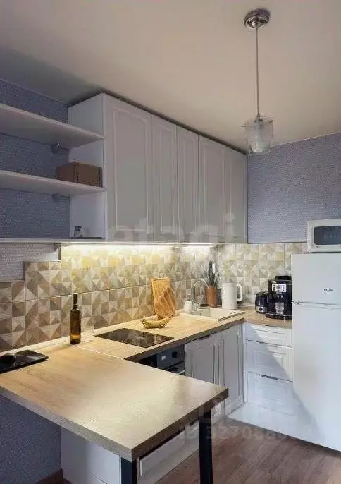 Студия Красноярский край, Красноярск ул. Калинина, 179 (30.9 м) - Фото 1