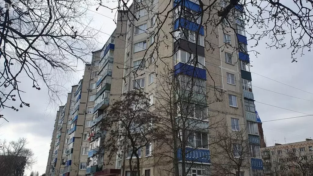 3-комнатная квартира: Елец, улица Пушкина, 26 (63 м) - Фото 1