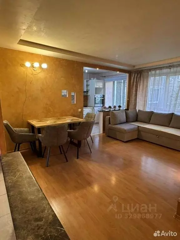 3-к кв. Пермский край, Пермь ул. Строителей, 24Б (60.0 м) - Фото 1