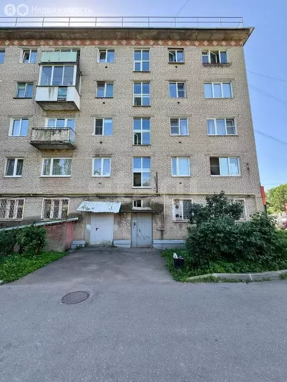 3-комнатная квартира: Высоковск, улица Владыкина, 18 (56 м) - Фото 1