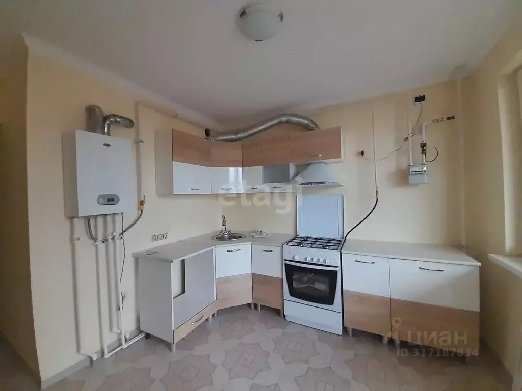 2-к кв. Краснодарский край, Горячий Ключ ул. Ленина, 236 (57.0 м) - Фото 0