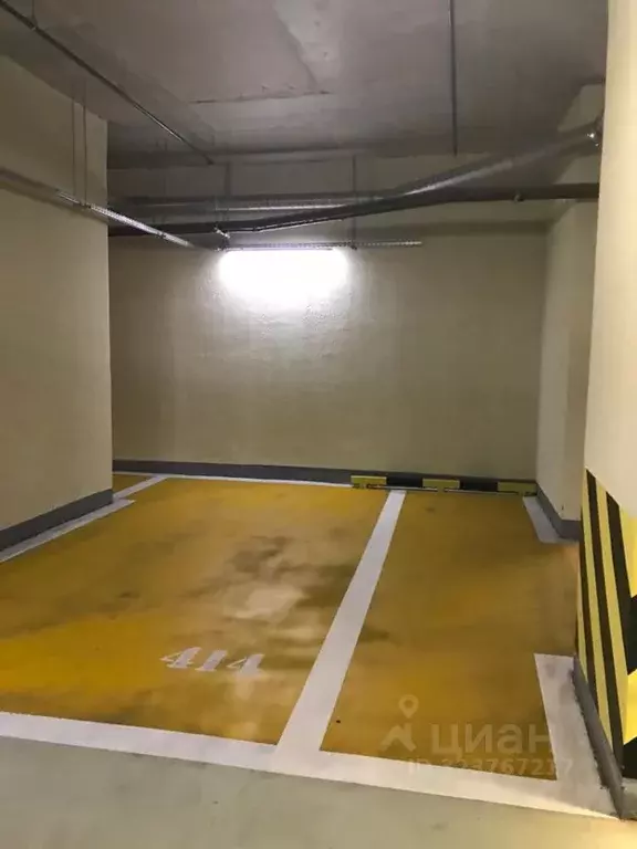 Гараж в Москва Мосфильмовская ул., 88к4 (18 м) - Фото 1