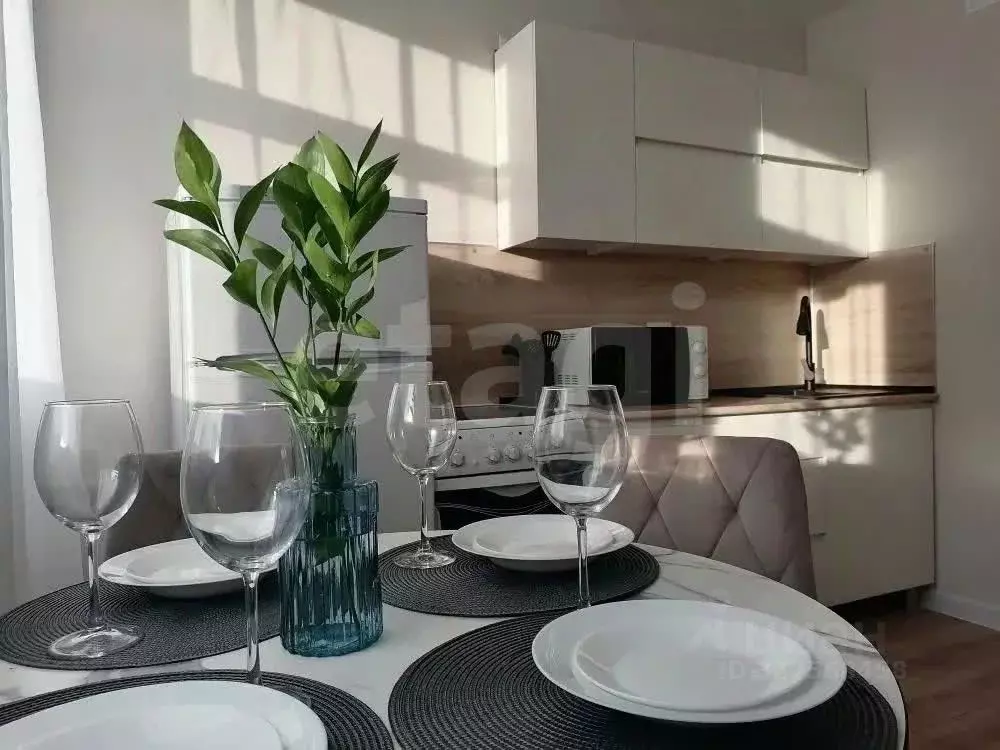 1-к кв. Тюменская область, Тюмень ул. Первооткрывателей, 2 (33.0 м) - Фото 2