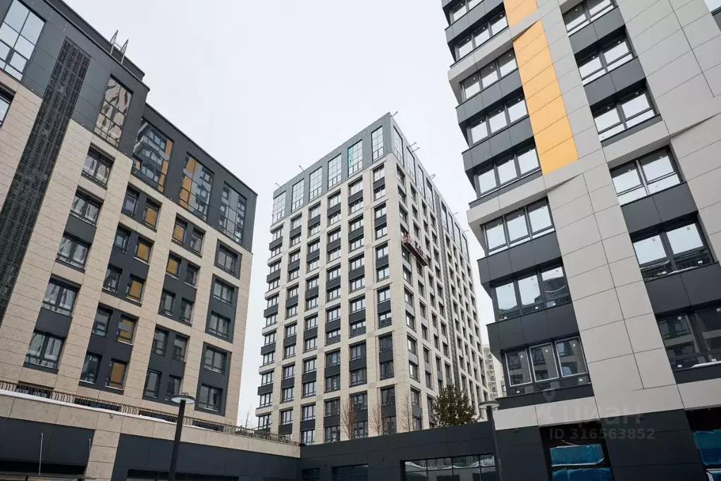 1-к кв. Свердловская область, Екатеринбург ул. Попова, 18 (50.0 м) - Фото 1