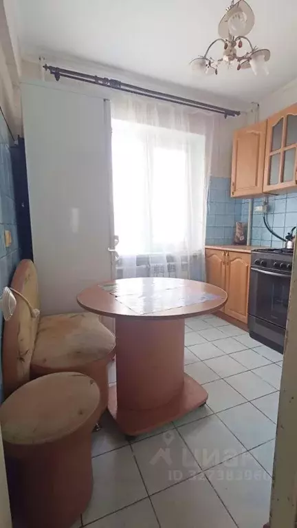 2-к кв. Омская область, Омск Заозерный мкр, ул. Бархатовой, 1Б (48.0 ... - Фото 1