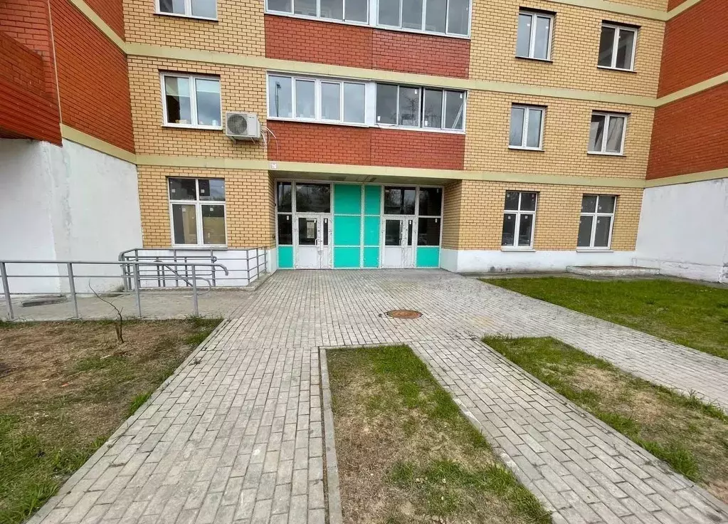 Помещение свободного назначения в Московская область, Лобня Батарейная ... - Фото 1
