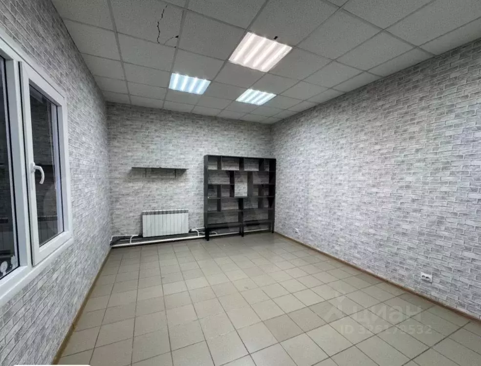 Офис в Алтайский край, Барнаул Авиатор мкр, ул. 1-я Малиновая, 58 (41 ... - Фото 2