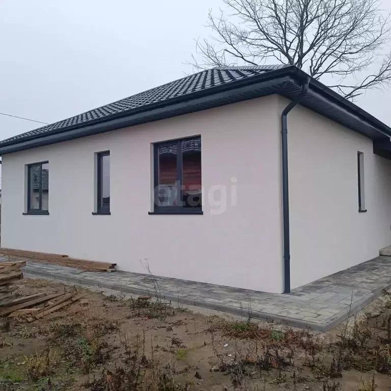 Дом в Калининградская область, Гурьевский муниципальный округ, пос. ... - Фото 1