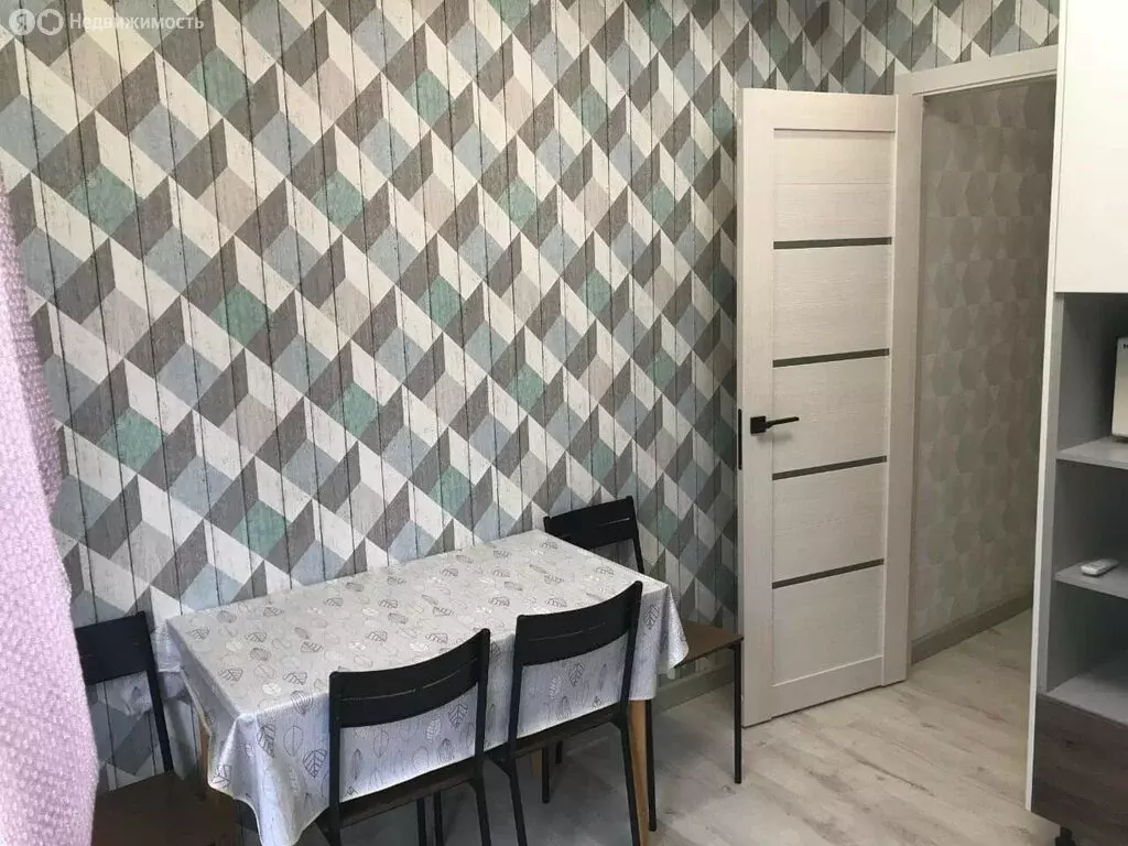 2-комнатная квартира: Батайск, Октябрьская улица, 122 (51.1 м) - Фото 2