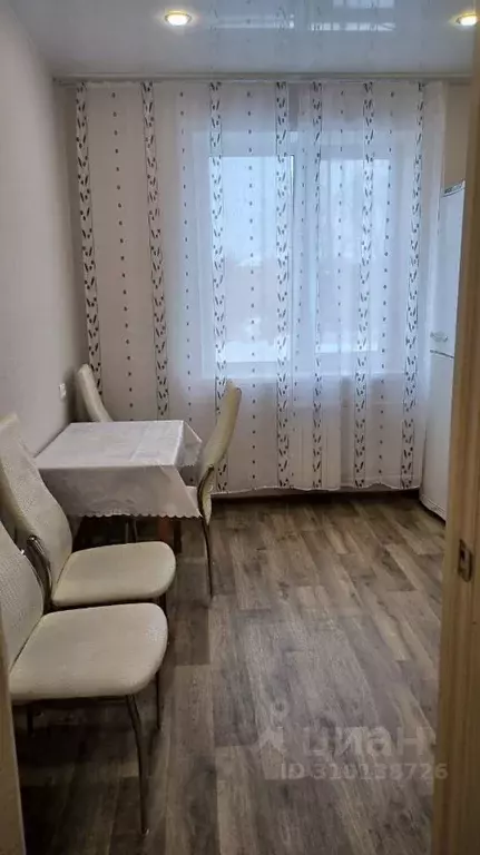 1-к кв. Новосибирская область, Новосибирск ул. Серафимовича, 15 (40.0 ... - Фото 0