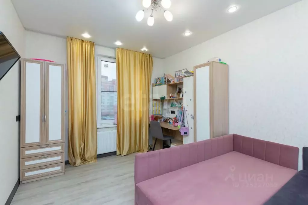 2-к кв. Тюменская область, Тюмень ул. Газопромысловая, 1к2 (63.4 м) - Фото 1