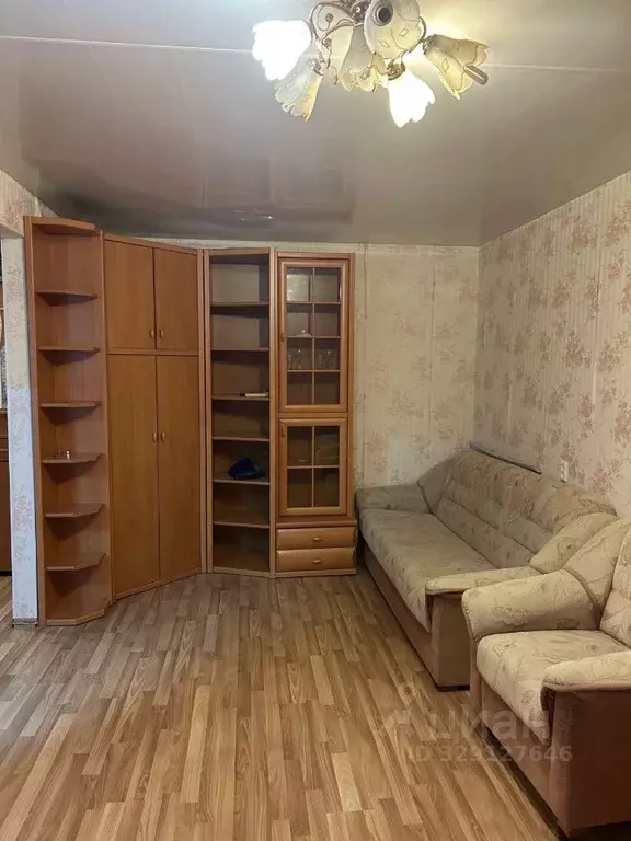 2-к кв. Псковская область, Пушкинские Горы рп ул. Ленина, 12 (45.8 м) - Фото 2