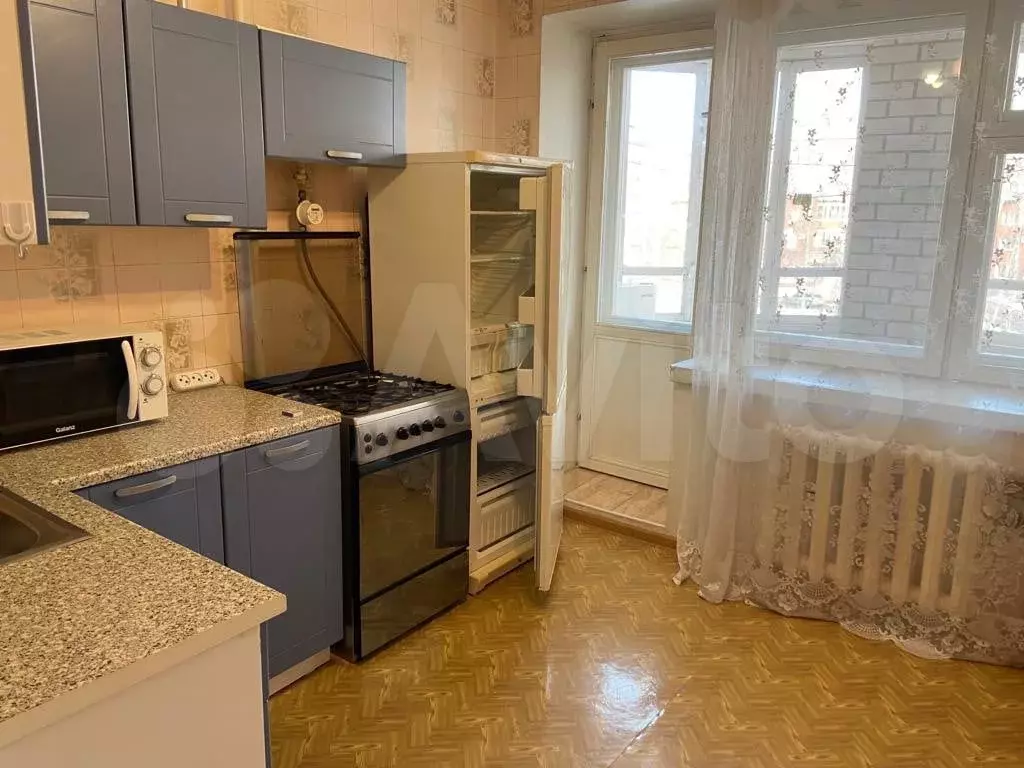 1-к. квартира, 40 м, 3/6 эт. - Фото 1