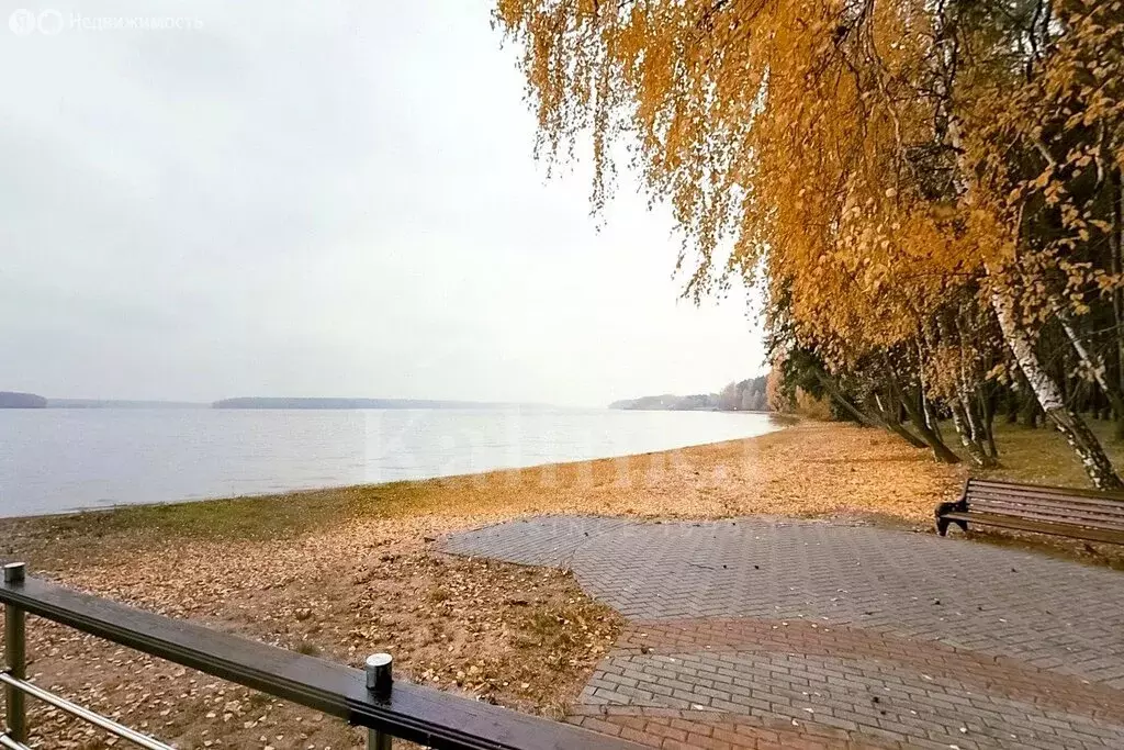 Участок в деревня Подольниха, КП Лазурный берег (70.1 м) - Фото 2