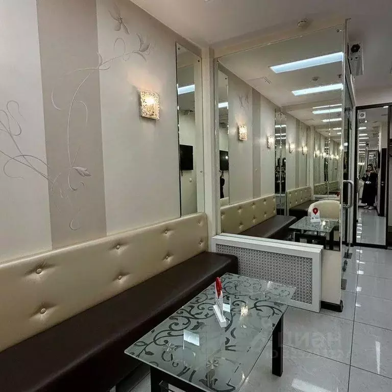 Помещение свободного назначения в Москва Авиационная ул., 63 (200 м) - Фото 1