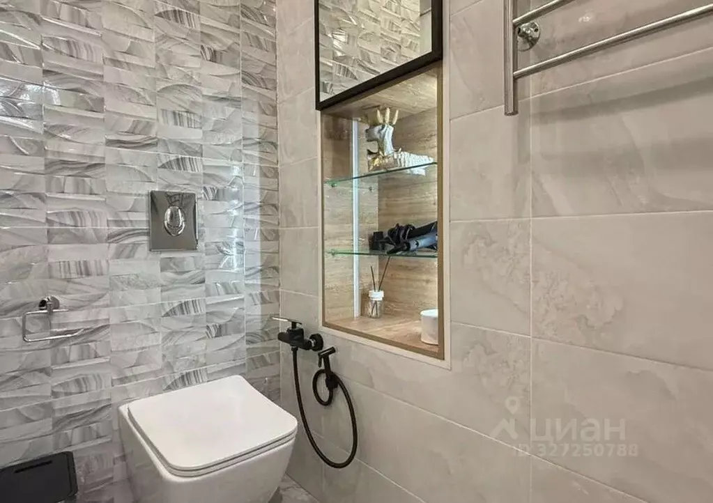 2-к кв. Краснодарский край, Краснодар Российская ул., 74 (60.3 м) - Фото 2