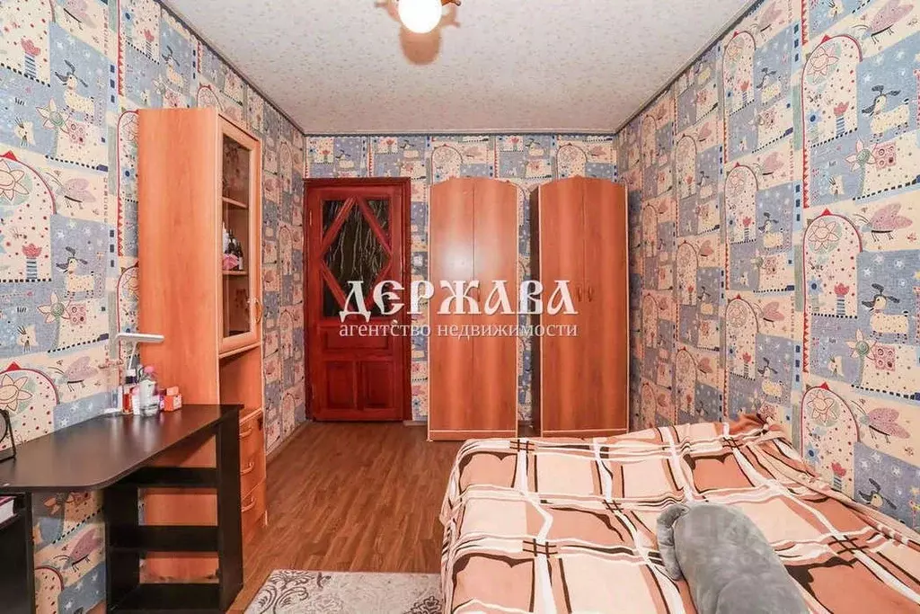 Комната Белгородская область, Старый Оскол Дубрава мкр, 1 кв-л, 6 ... - Фото 1