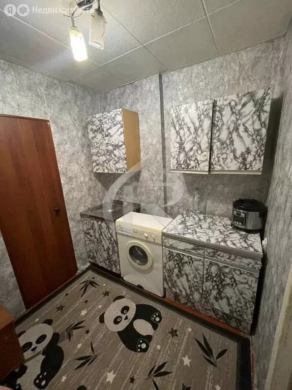 2-комнатная квартира: Ревда, улица Советских Космонавтов, 1 (28 м) - Фото 1