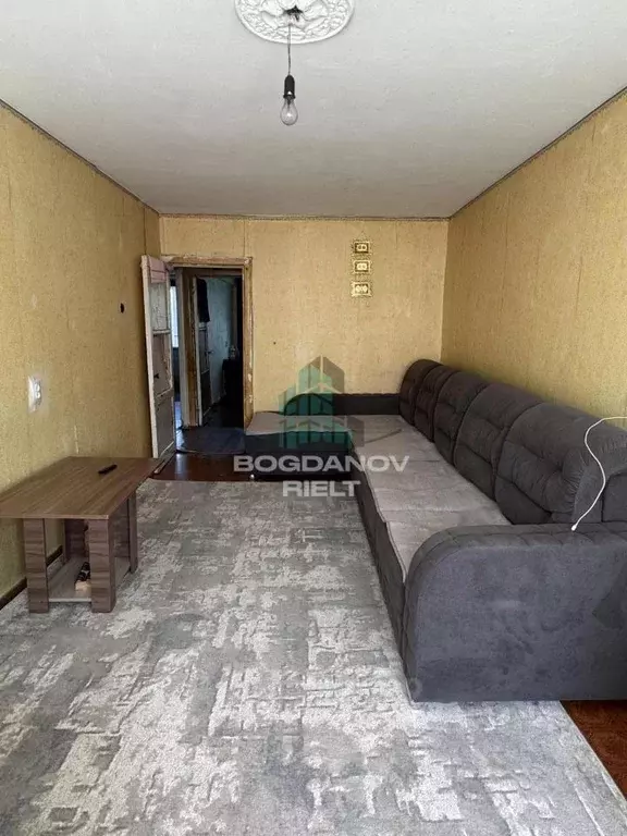 2-к кв. Омская область, Омск ул. 50 лет ВЛКСМ, 4 (48.0 м) - Фото 2