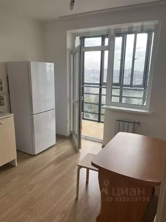 1-к кв. Свердловская область, Екатеринбург ул. Индустрии, 66 (31.5 м) - Фото 0