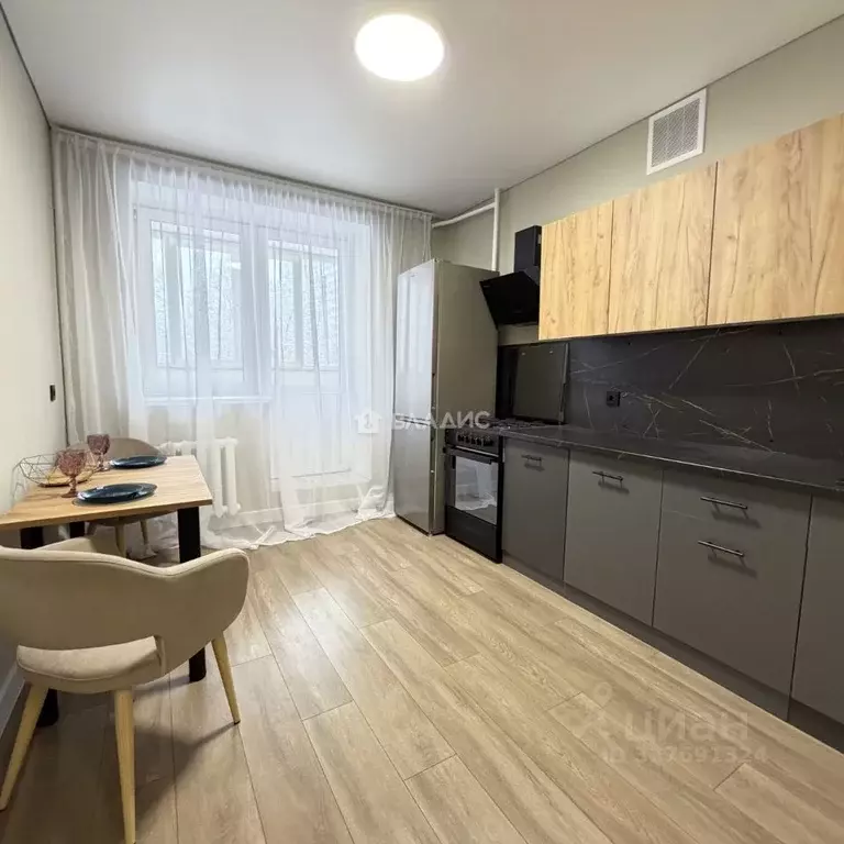 2-к кв. Башкортостан, Уфа ул. Георгия Мушникова, 23 (57.2 м) - Фото 1