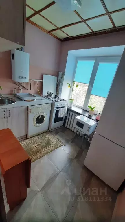 2-к кв. Ростовская область, Батайск Комсомольская ул., 111 (50.0 м) - Фото 0