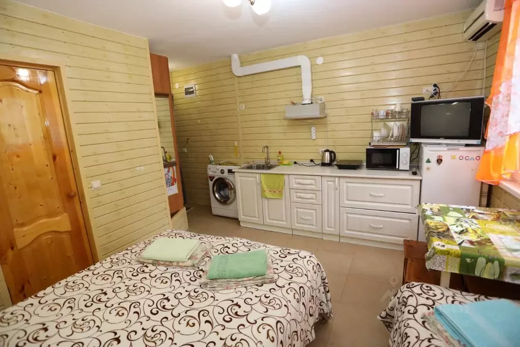 Дом в Краснодарский край, Анапа Крымская ул., 81 (16 м) - Фото 2