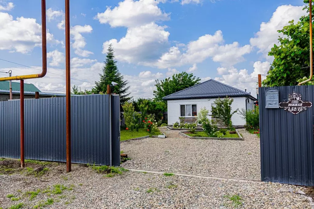 Дом в Краснодарский край, Динской район, Новотитаровское с/пос, Карла ... - Фото 2