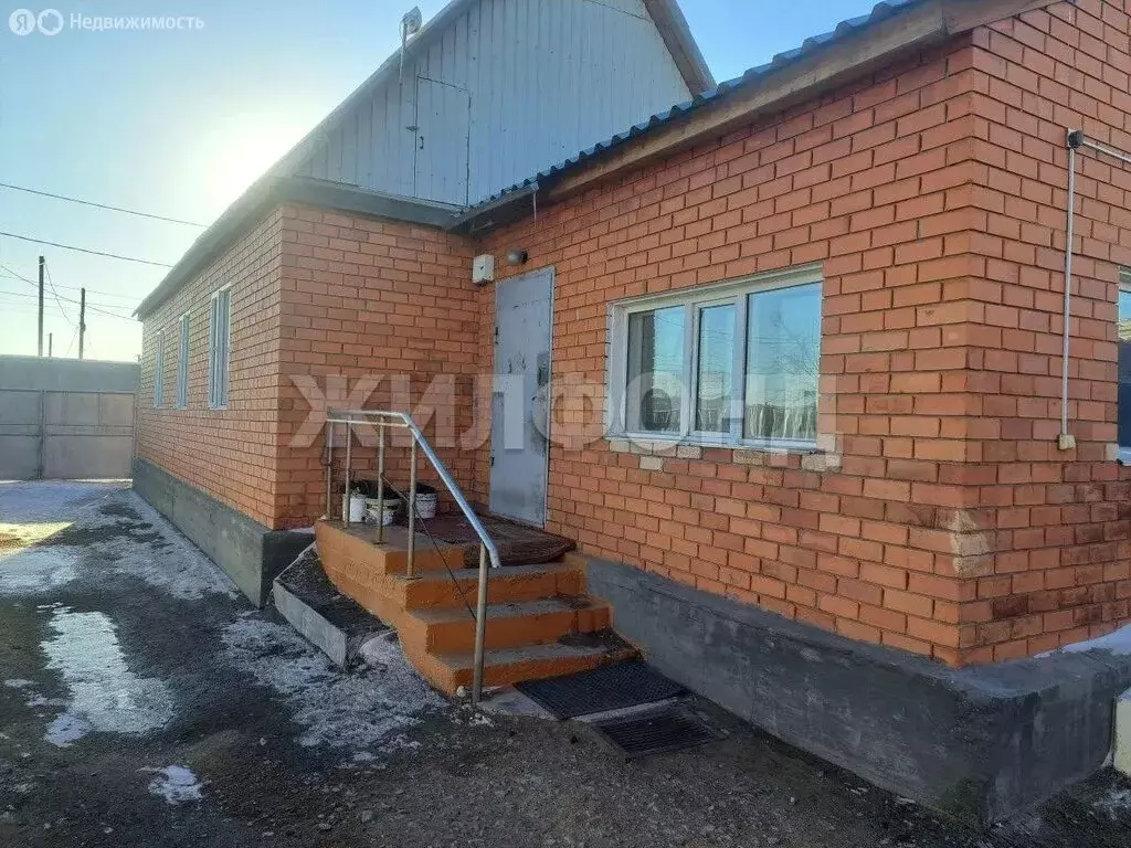 Дом в Борзя, улица Карла Маркса (67.8 м) - Фото 1