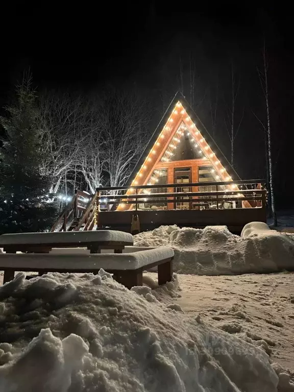 Дом в Пермский край, Губаха ул. Шварца, 64 (40 м) - Фото 1