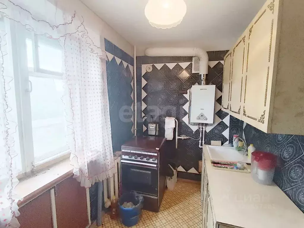 2-к кв. Белгородская область, Алексеевка ул. Ватутина, 5А (40.6 м) - Фото 1