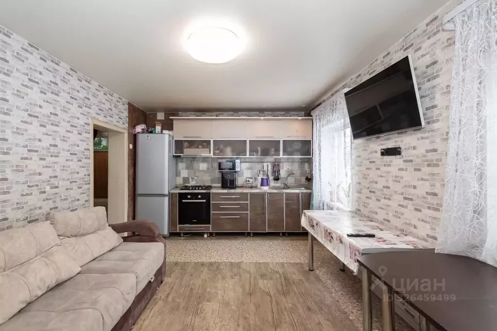 Дом в Новосибирская область, Новосибирск Лениногорская ул., 18 (80 м) - Фото 1