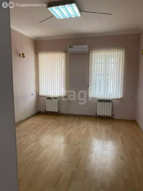 Дом в Владикавказ, улица Митькина, 28 (60 м) - Фото 1