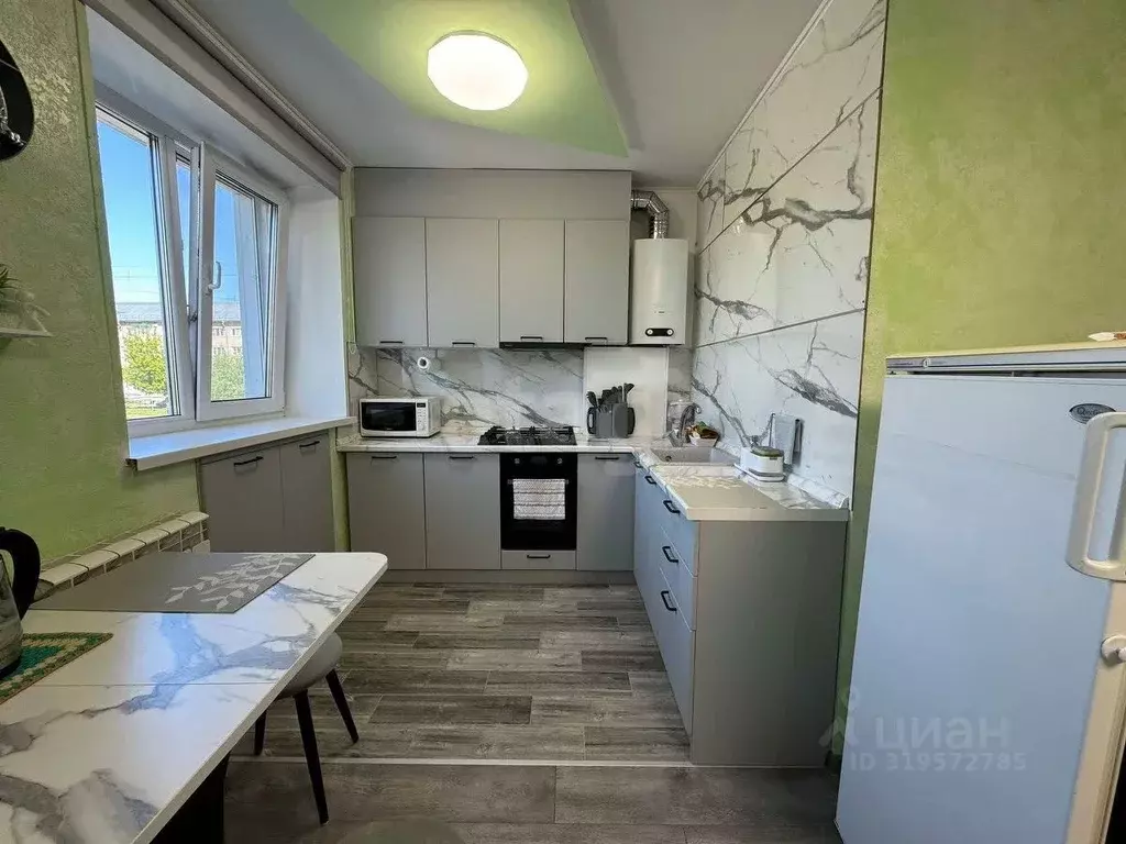 2-к кв. Владимирская область, Муром Московская ул., 105 (43.0 м) - Фото 0