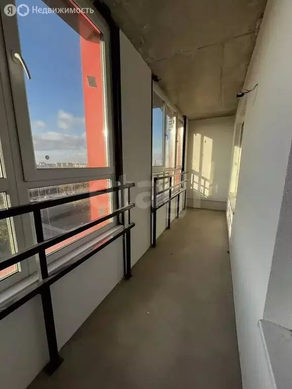 Квартира-студия: Воронеж, бульвар Содружества, 5 (37 м) - Фото 1